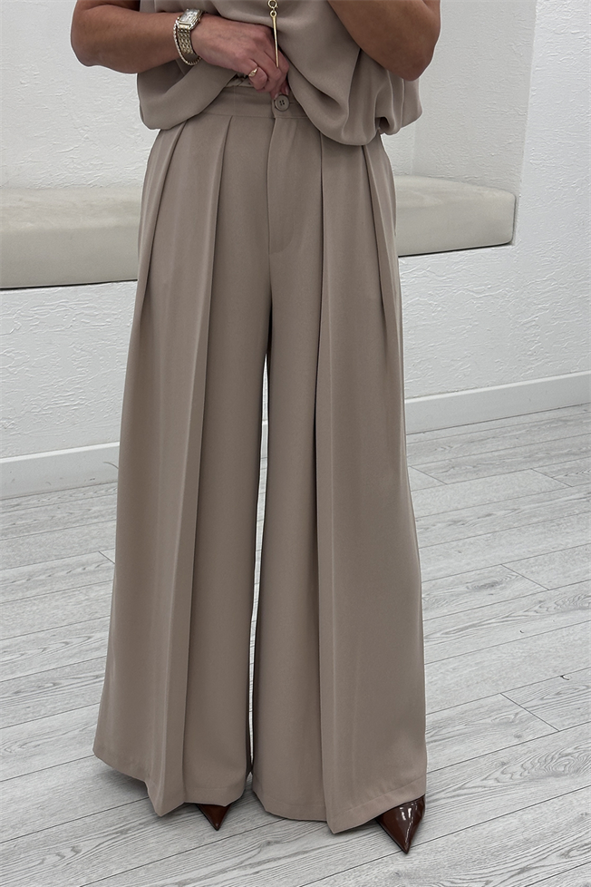 Taş Büzgü Detaylı Bluz Pantolon Takım 0011