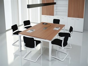 Kare Toplantı Masası