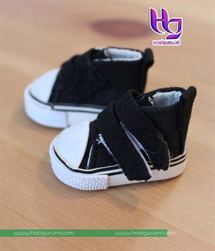 Siyah Renk Cırtlı Converse Amigurumi Ayakkabı
