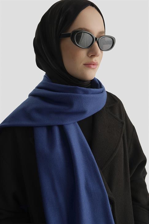 Püsküllü Akrilik Atkı Saks