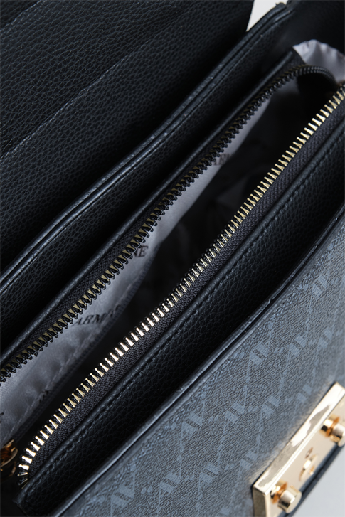 Noktalı Çanta Siyah