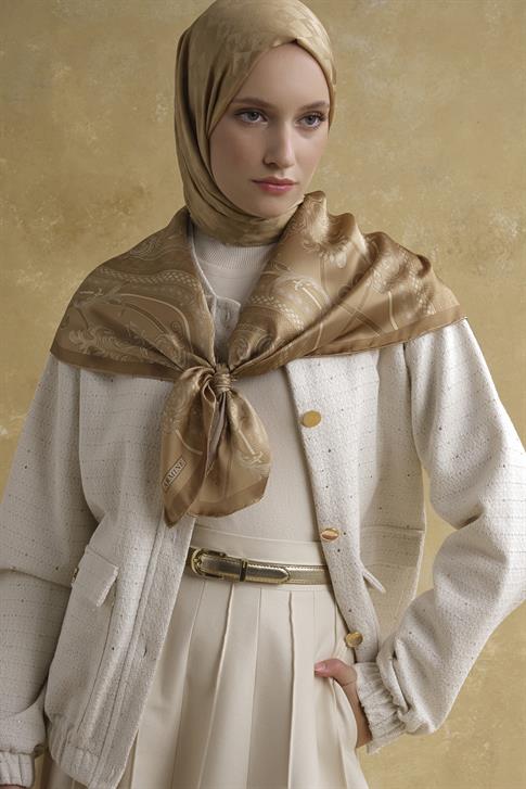 Sim Detaylı Bomber Ceket Beyaz