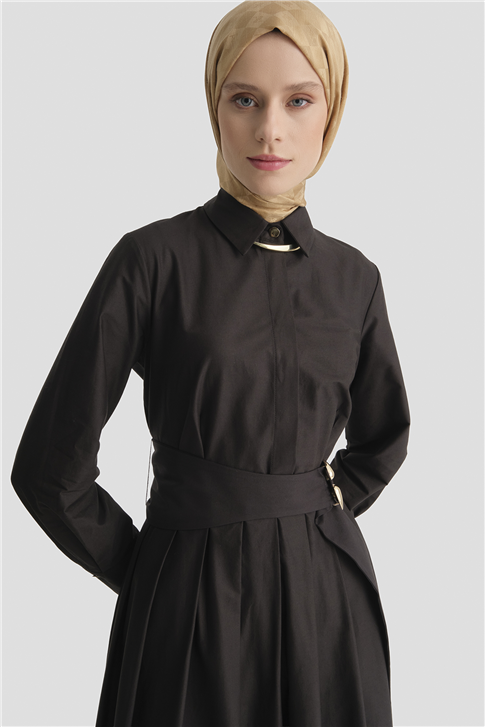 Kemer Detaylı Pamuk Elbise Siyah