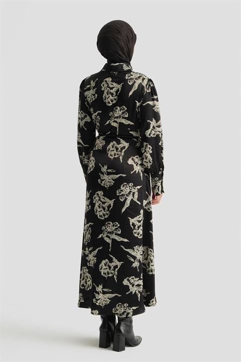 Çiçek Desenli Kemerli Elbise Siyah