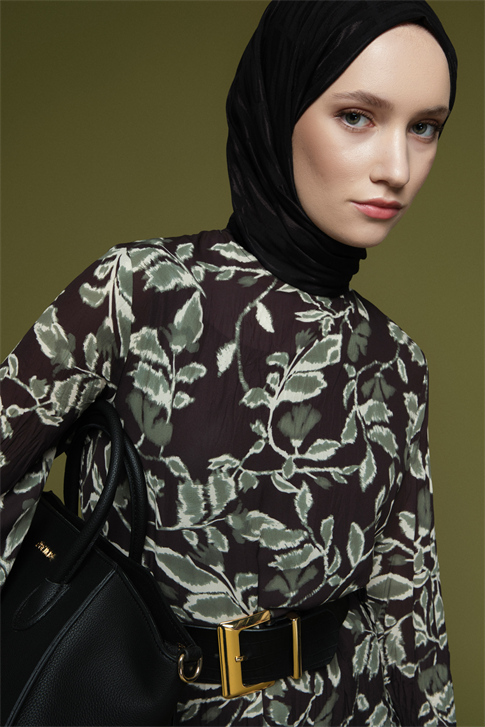 Çiçek Desenli Kırışık Görünümlü Elbise Yeşil