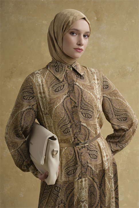 Şal Desenli Elbise Camel