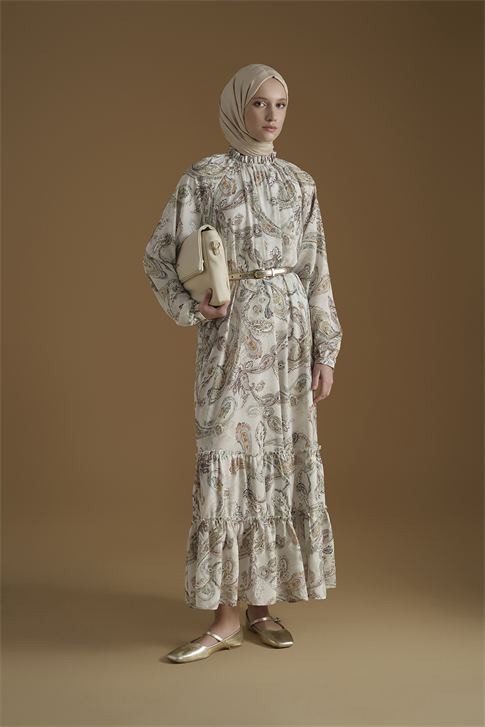 Şal Desenli Elbise Beyaz