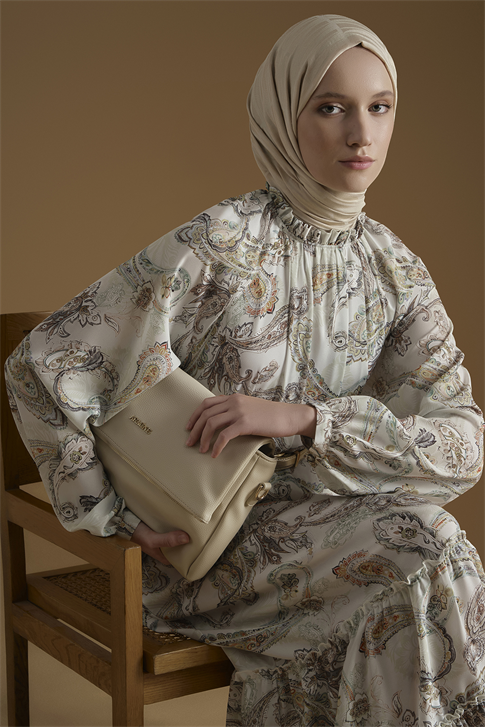 Şal Desenli Elbise Beyaz