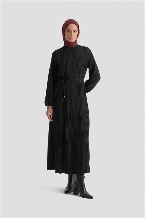 Piliseli Elbise Siyah