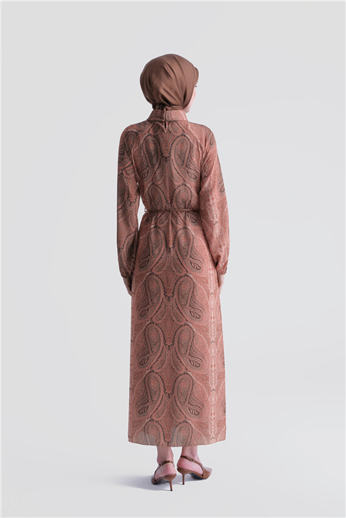 Şal Desenli Piliseli Elbise Bordo