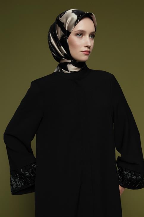 Taş işlemeli Ferace Siyah