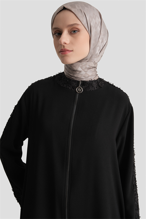 İşlemeli Ferace Siyah