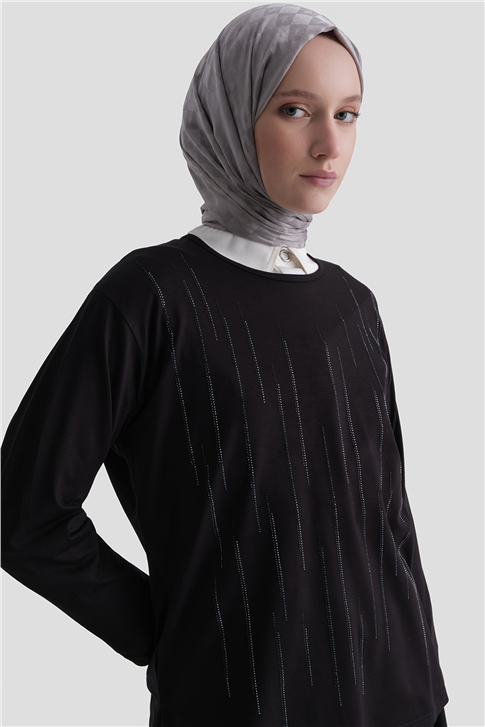 Armine Penye Siyah