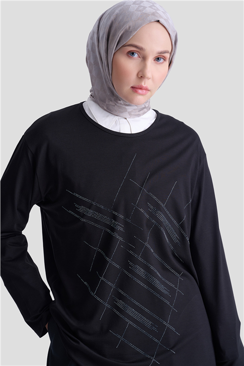 Armine Penye Siyah