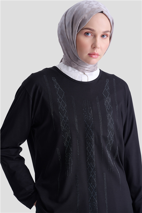 Armine Penye Siyah