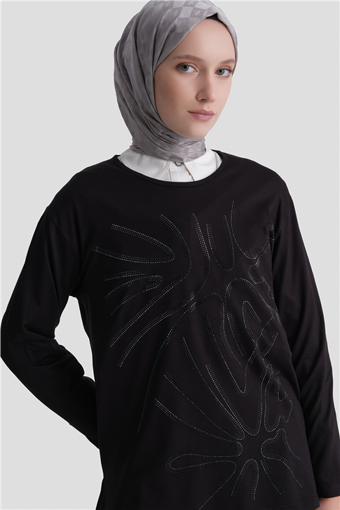 Armine Penye Siyah