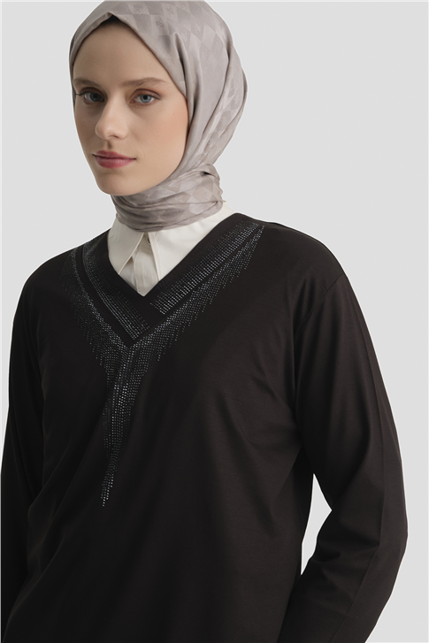 Armine Penye Siyah