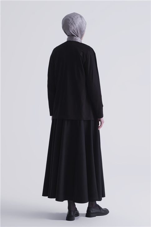 Armine Penye Siyah
