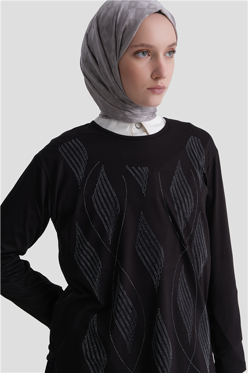 Armine Penye Siyah