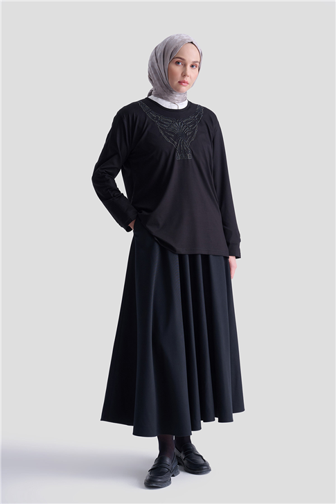 Armine Penye Siyah