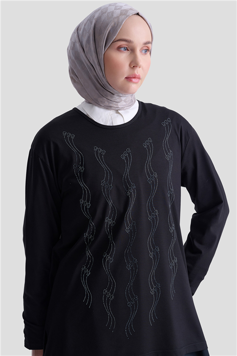 Armine Penye Siyah