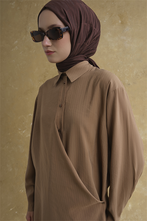 Viskon Karışımlı Çizgili Takım Camel