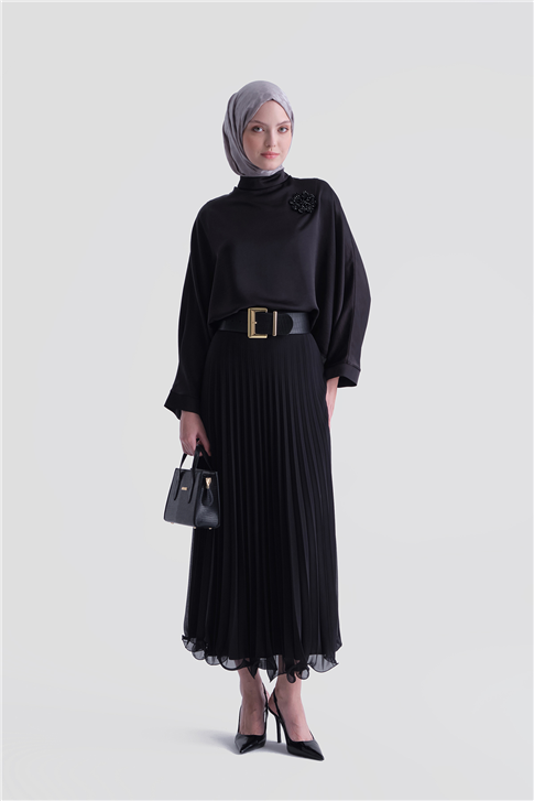 Yüksek Yaka Pilise Etek Takım Siyah