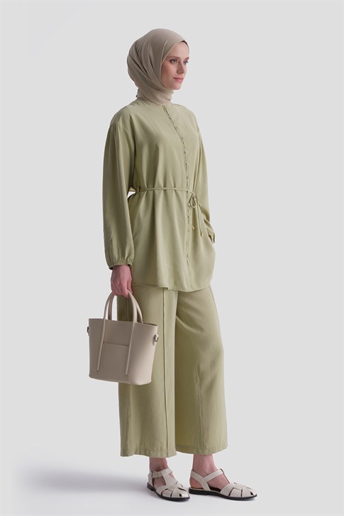 Minimal Düğmeli Takım Su Yeşili