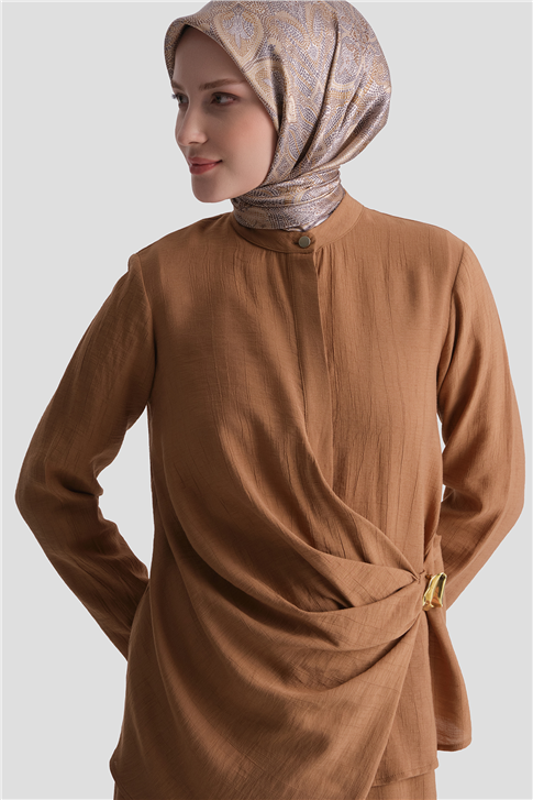 Aksesuar Detaylı Takım Camel
