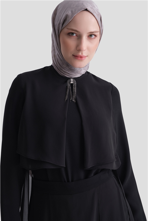 Broş Detaylı Tül Takım Siyah