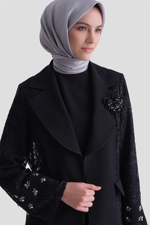 Dantel Detaylı Şık Takım Siyah