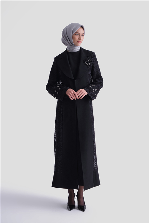 Dantel Detaylı Şık Takım Siyah