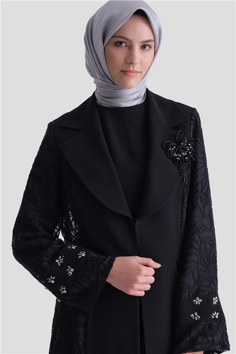 Dantel Detaylı Şık Takım Siyah
