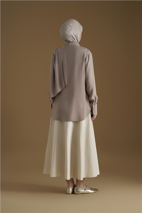 Broş Detaylı Tunik Vizon