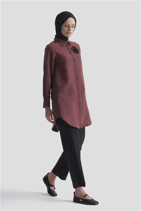 Broş Detaylı Tunik Bordo 
