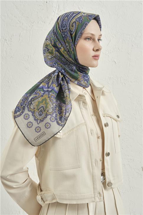 Armine Çiçek Eşarp 48 49
