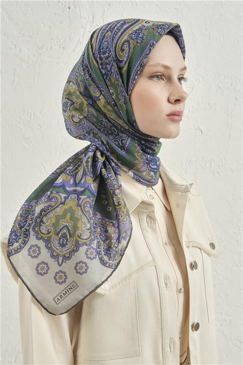 Armine Çiçek Eşarp 48 49