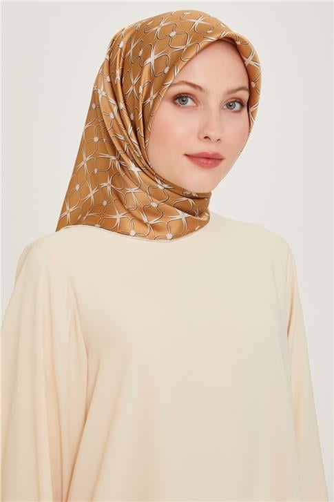 Armine Monogram Desenli Sura Saf İpek Eşarp 9207D 01 05