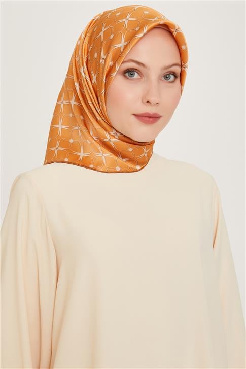 Armine Monogram Desenli Sura Saf İpek Eşarp 9207D 01 32