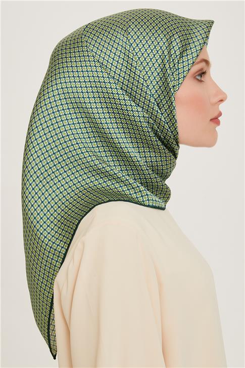 Armine Klasik Desenli Sura Saf İpek Eşarp 9210D 50