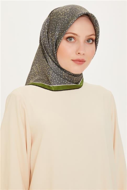 Armine Monogram Desenli Sura Saf İpek Eşarp 9228D 52