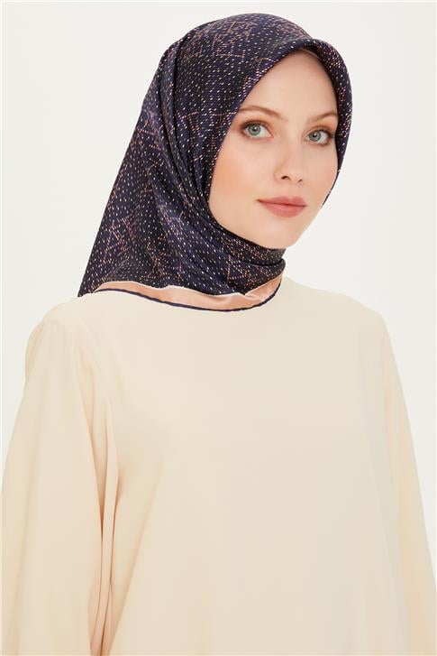 Armine Monogram Desenli Sura Saf İpek Eşarp 9228D 83