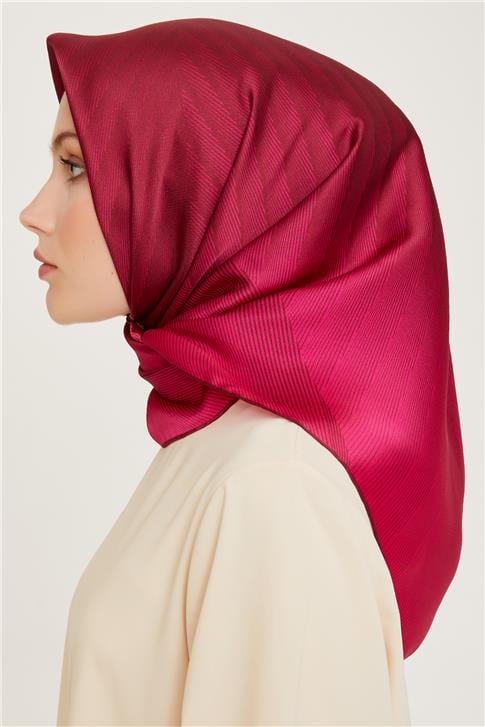 Armine Geometrik Desenli Sura Saf İpek Eşarp 9237D 52