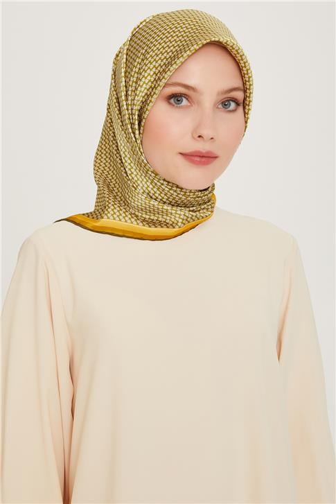 Armine Klasik Desenli Sura Saf İpek Eşarp 9243D 06 32