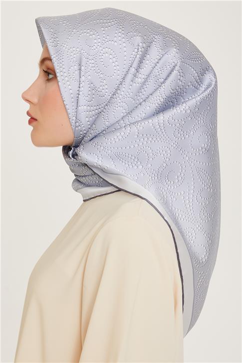 Armine Klasik Desenli Sura Saf İpek Eşarp 9246D 05