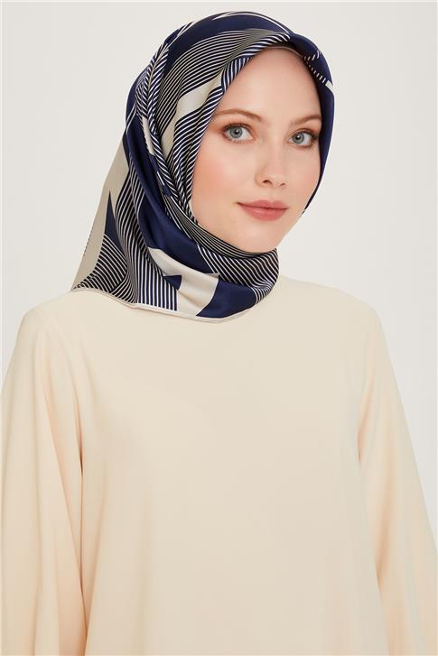 Armine Obje Desenli Twill Saf İpek Eşarp 9254D 01 02