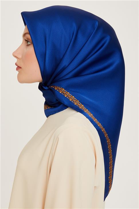 Armine Klasik Desenli Twill Saf İpek Eşarp 9260D 53