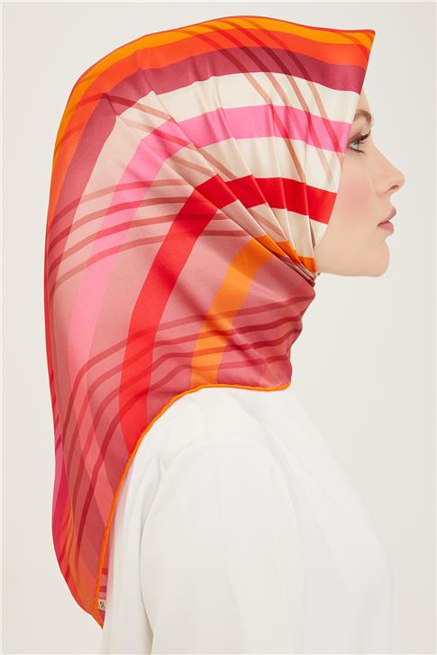 Armine Çiçek Desenli Sura İpek Eşarp 24Ya9108 82 50