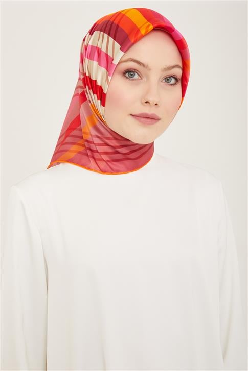 Armine Çiçek Desenli Sura İpek Eşarp 24Ya9108 82 50