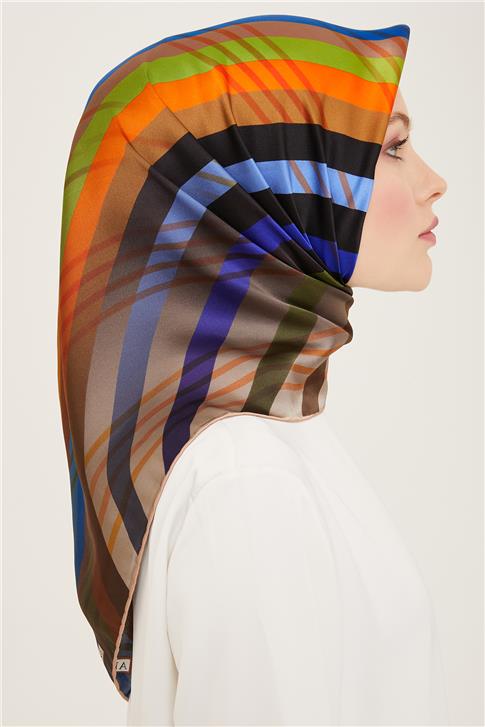 Armine Çiçek Desenli Sura İpek Eşarp 24Ya9108 82 83